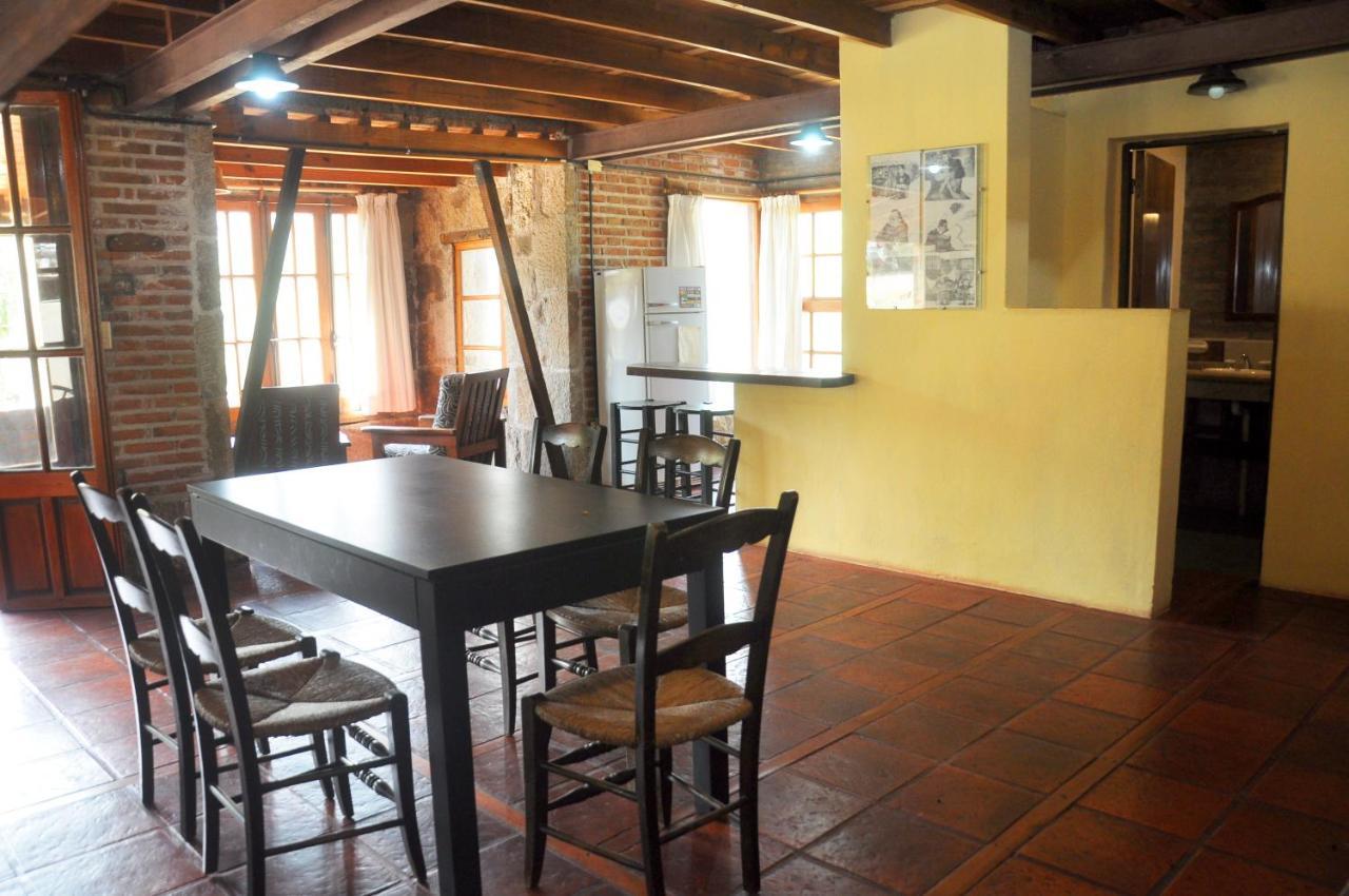 La Toma Complejo De Montana - Cabanas Y Habitaciones En Hosteria Mina Clavero Esterno foto