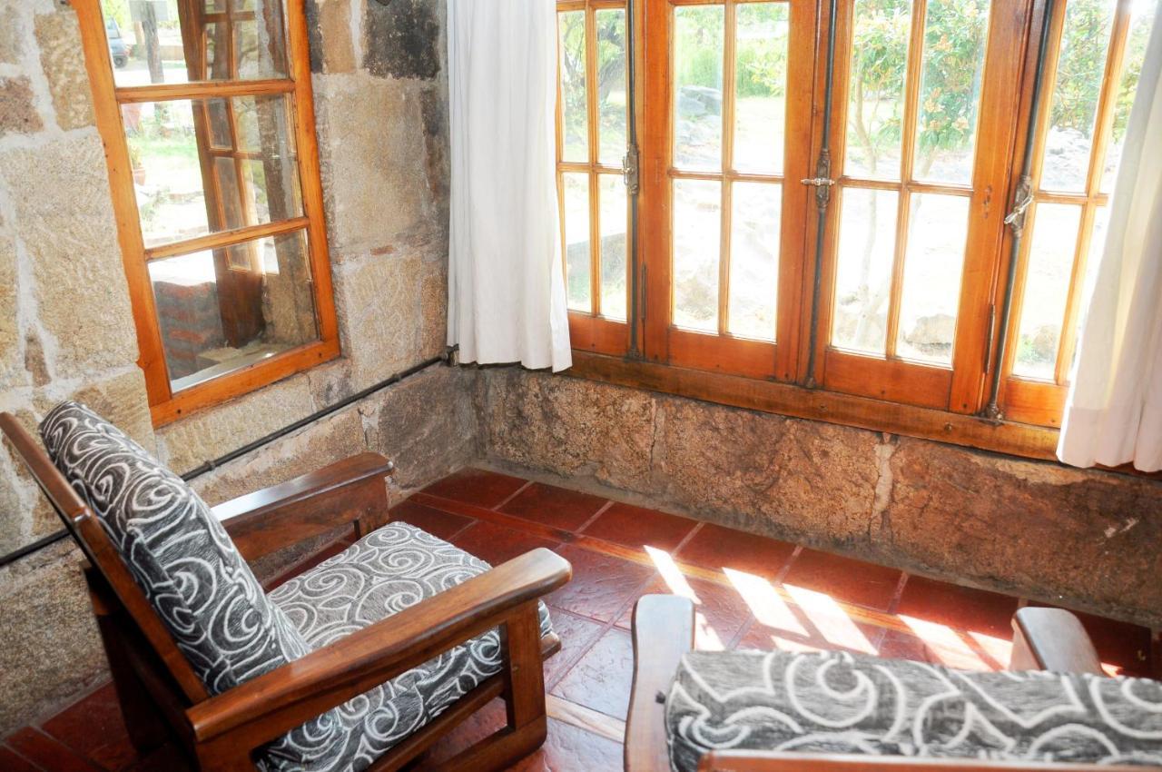 La Toma Complejo De Montana - Cabanas Y Habitaciones En Hosteria Mina Clavero Esterno foto