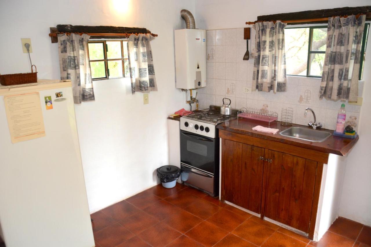 La Toma Complejo De Montana - Cabanas Y Habitaciones En Hosteria Mina Clavero Esterno foto