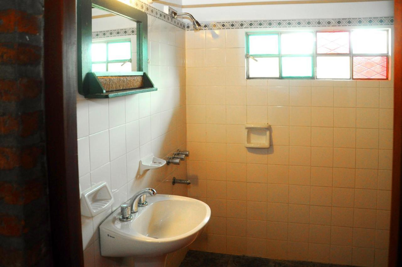 La Toma Complejo De Montana - Cabanas Y Habitaciones En Hosteria Mina Clavero Esterno foto