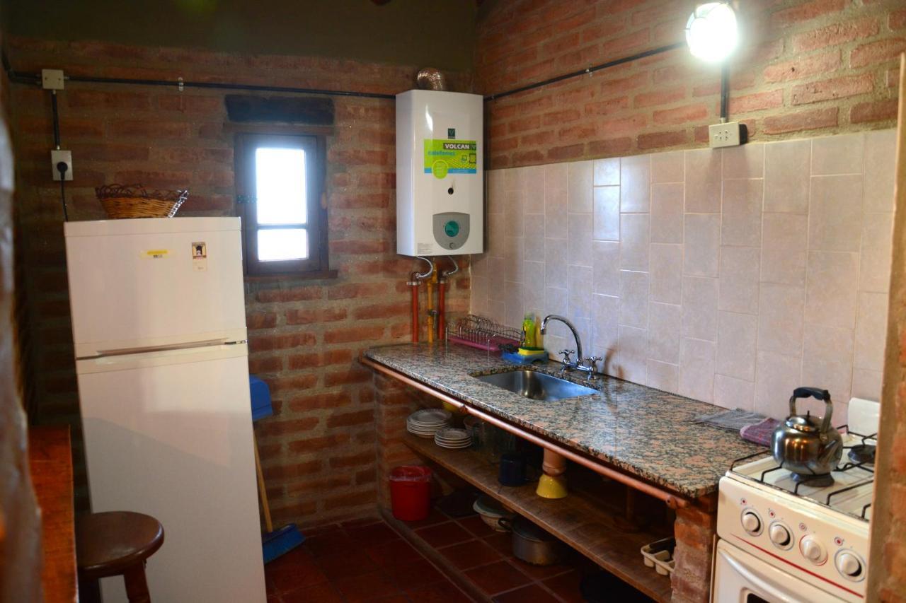 La Toma Complejo De Montana - Cabanas Y Habitaciones En Hosteria Mina Clavero Esterno foto