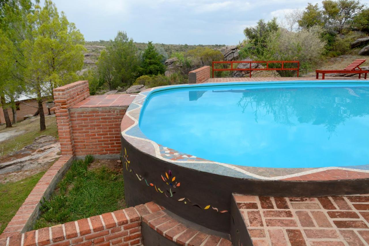 La Toma Complejo De Montana - Cabanas Y Habitaciones En Hosteria Mina Clavero Esterno foto